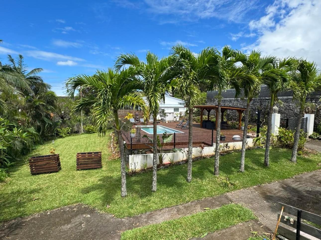 Grande Villa Au Calme - Vue Exceptionnelle - Climatisation - Piscine Sel Chauffee - Jardin Tropical Vincendo Bagian luar foto
