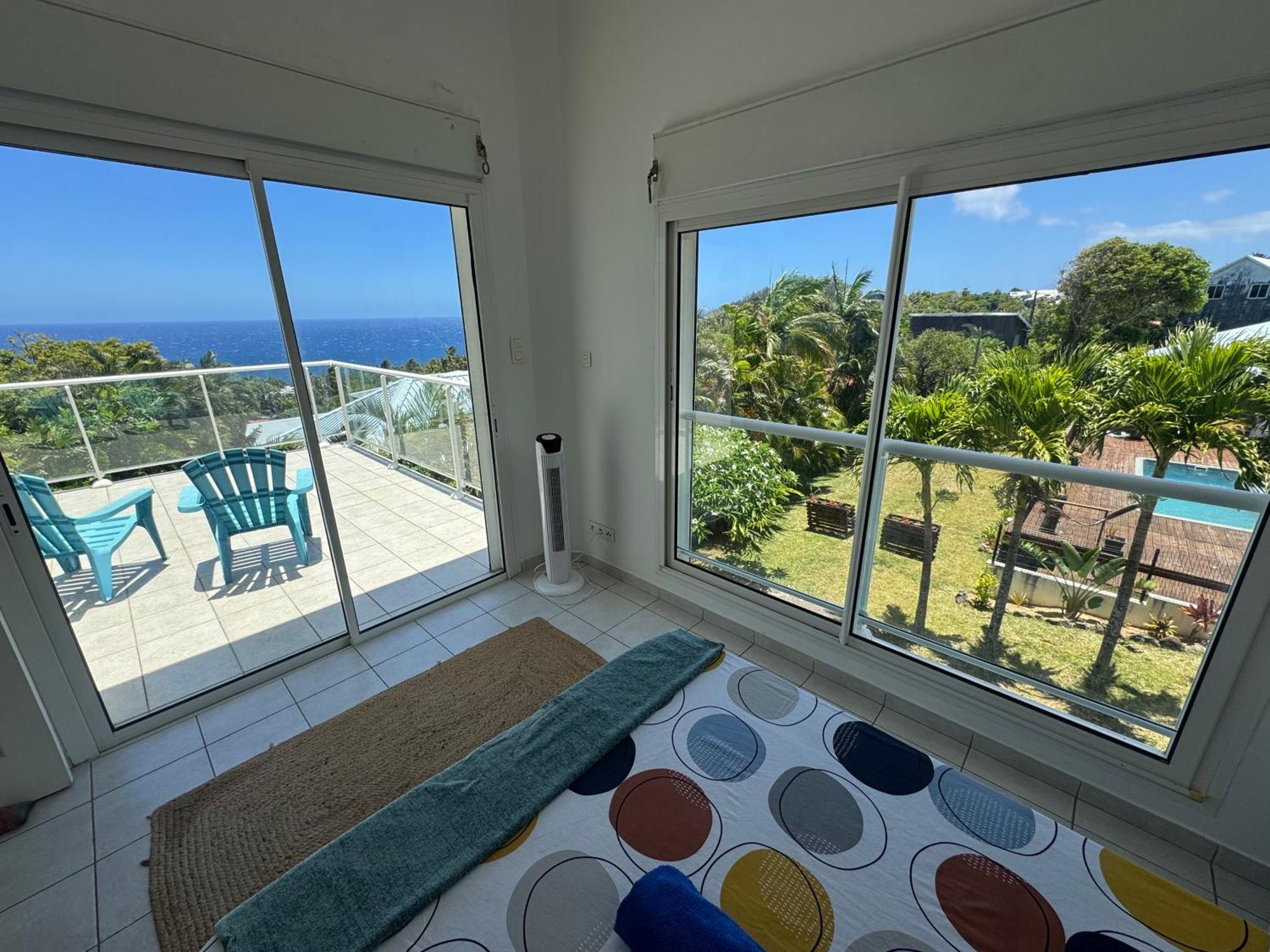 Grande Villa Au Calme - Vue Exceptionnelle - Climatisation - Piscine Sel Chauffee - Jardin Tropical Vincendo Bagian luar foto